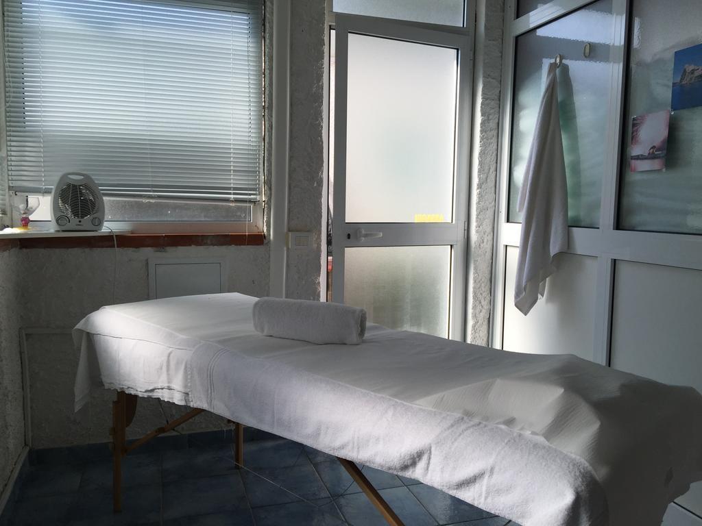 Hotel Villa Al Parco Форио Экстерьер фото