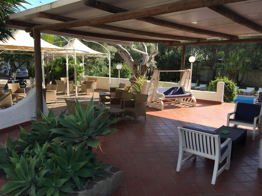Hotel Villa Al Parco Форио Экстерьер фото