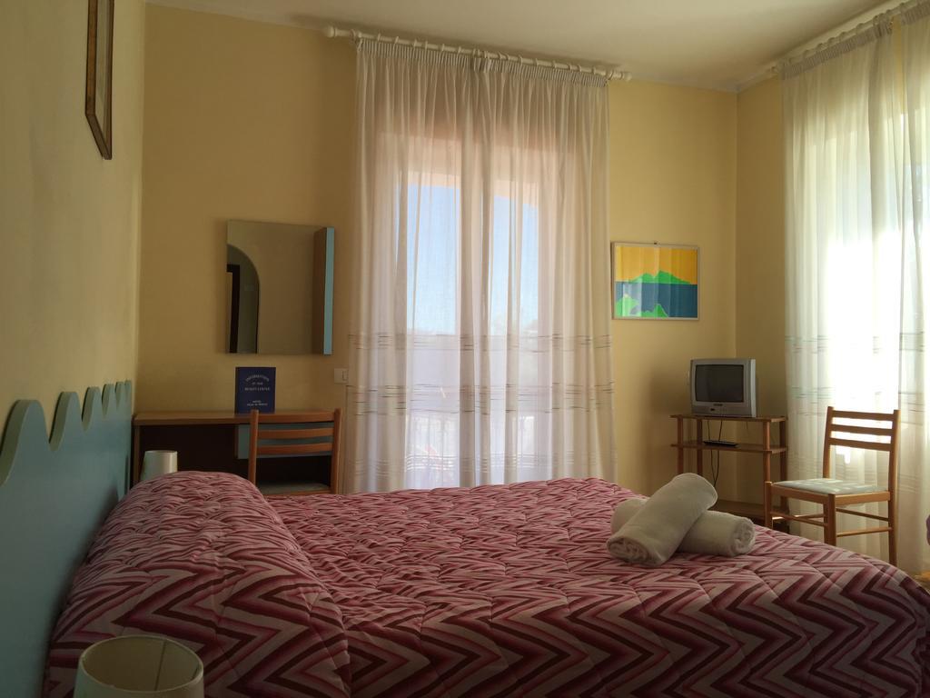Hotel Villa Al Parco Форио Экстерьер фото